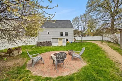47 Rockford St, Brockton, MA 02301 - Photo 6