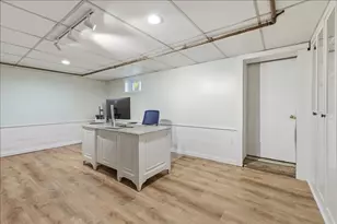 560 Common St, Walpole, MA 02081 - Photo 36