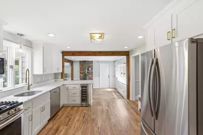 560 Common St, Walpole, MA 02081 - Photo 14