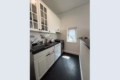 863 Massachusetts Ave #36, Cambridge, MA 02139 - Photo 6