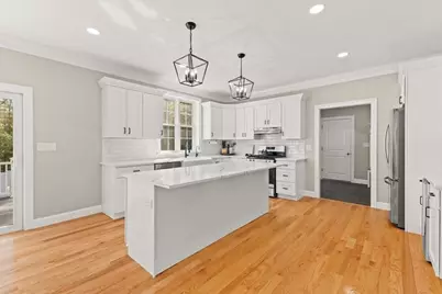 5 Baron Drive, Easton, MA 02356 - Photo 4