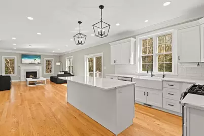 5 Baron Drive, Easton, MA 02356 - Photo 8