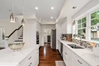 67 Ash Street, Waltham, MA 02453 - Photo 8