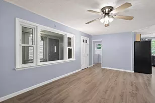 38 Prescott, Haverhill, MA 01832 - Photo 2