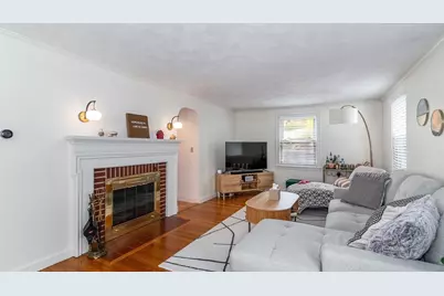 51 Lynn Fells Pkwy, Melrose, MA 02176 - Photo 4