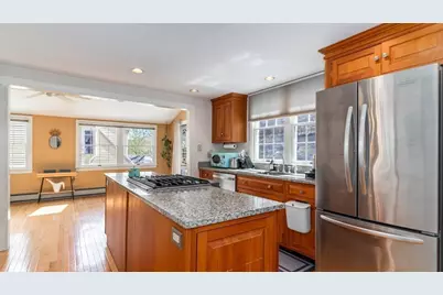 51 Lynn Fells Pkwy, Melrose, MA 02176 - Photo 10