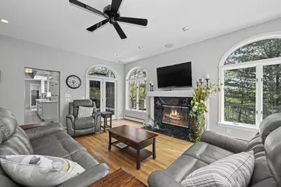 29 Hammersmith Dr, Saugus, MA 01906 - Photo 12