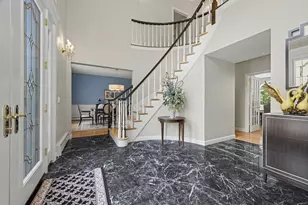 29 Hammersmith Dr, Saugus, MA 01906 - Photo 4