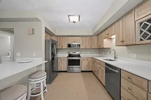 29 Hammersmith Dr, Saugus, MA 01906 - Photo 32