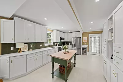 6 Linden St #2, Salem, MA 01970 - Photo 6
