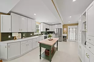 6 Linden St, Salem, MA 01970 - Photo 6