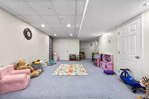 25 Ridge Way, North Andover, MA 01845 - Photo 24