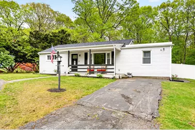 545 Tremont St, Rehoboth, MA 02769 - Photo 2
