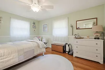 81 Florida Ave, Bellingham, MA 02019 - Photo 18