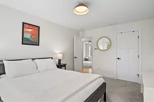 396 Elmwood Ave, Holden, MA 01522 - Photo 20