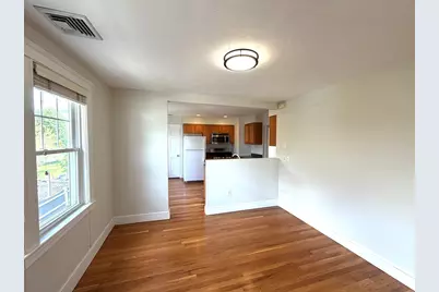 58 Dix St #58, Waltham, MA 02453 - Photo 4