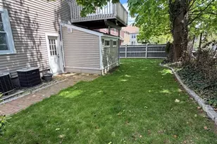 58 Dix St, Waltham, MA 02453 - Photo 18