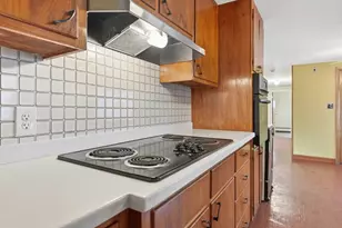 14 Prentiss St, Malden, MA 02148 - Photo 10