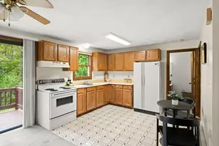 20 Euclid Rd, Tewksbury, MA 01876 - Photo 20