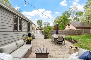152 Oak St, Reading, MA 01867 - Photo 34