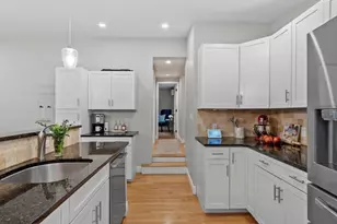 152 Oak St, Reading, MA 01867 - Photo 12