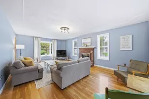 35 Buena Vista Dr, Attleboro, MA 02703 - Photo 6