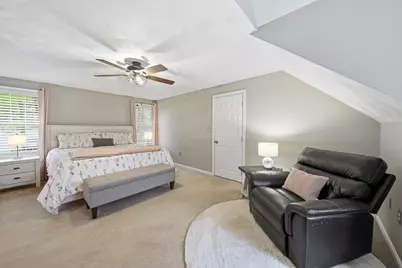 35 Buena Vista Dr, Attleboro, MA 02703 - Photo 24