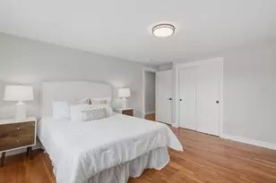 222 Park St, Stoneham, MA 02180 - Photo 12