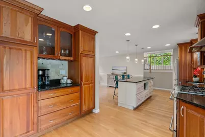 16 Kings Row, North Reading, MA 01864 - Photo 6