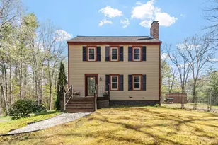 111 Hale Rd, Hubbardston, MA 01452 - Photo 2