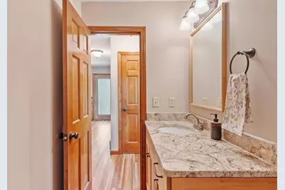111 Hale Rd, Hubbardston, MA 01452 - Photo 26