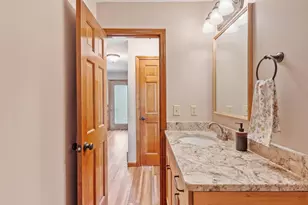 111 Hale Rd, Hubbardston, MA 01452 - Photo 26