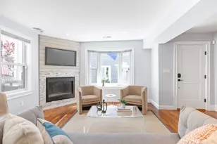 5 Lexington Ave, Boston, MA 02129 - Photo 10