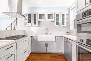5 Lexington Ave, Boston, MA 02129 - Photo 4