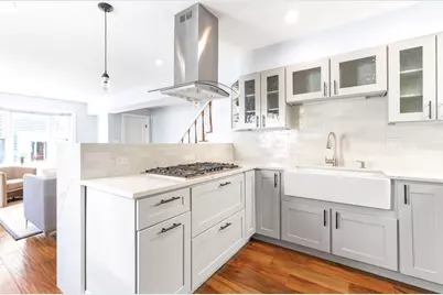 5 Lexington Ave, Boston, MA 02129 - Photo 6