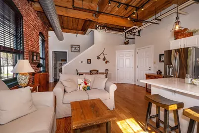 25 Pond St #210, Amesbury, MA 01913 - Photo 4