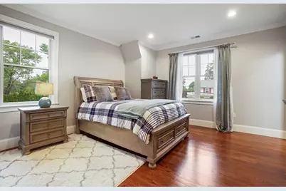 57 Walnut St, Newton, MA 02460 - Photo 28