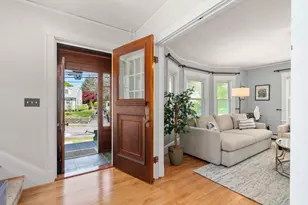 50 Stow St, Waltham, MA 02453 - Photo 4