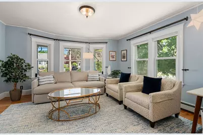 50 Stow St, Waltham, MA 02453 - Photo 6