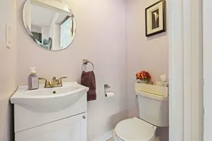 30 Hutchinson St, Winthrop, MA 02152 - Photo 20