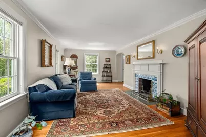 14 Arlmont Street, Arlington, MA 02476 - Photo 10