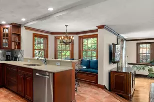 14 Arlmont St, Arlington, MA 02476 - Photo 8