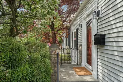 14 Arlmont Street, Arlington, MA 02476 - Photo 24