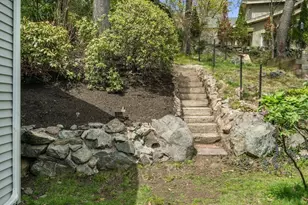 14 Arlmont St, Arlington, MA 02476 - Photo 22