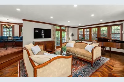 14 Arlmont Street, Arlington, MA 02476 - Photo 4