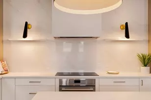 19 S Waverly St, Boston, MA 02135 - Photo 2