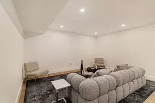 19 S Waverly St, Boston, MA 02135 - Photo 34