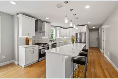 170 Bradford St #2, Everett, MA 02149 - Photo 6