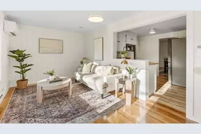 567 Poplar St, Boston, MA 02131 - Photo 16