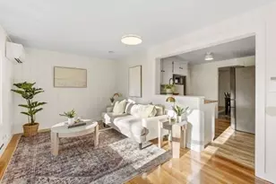 567 Poplar St, Boston, MA 02131 - Photo 16